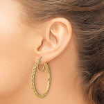 Indlæs billede til gallerivisning 10K Yellow Gold Round Diamond Cut Rope Hoop Earrings 45mm x 2.95mm
