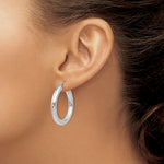 將圖片載入圖庫檢視器 10K White Gold Round Classic Hoop Earrings 30mm x 4mm
