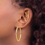 Indlæs billede til gallerivisning 10K Yellow Gold Round Diamond Cut Sparkling Click Top Hoop Earrings 40mm x 3mm
