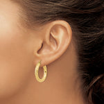 Indlæs billede til gallerivisning 10K Yellow Gold Round Diamond Cut Hoop Earrings 25mm x 4mm

