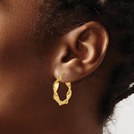 Indlæs billede til gallerivisning 14k Yellow Gold Hoop Earrings 4.00mm Twisted

