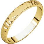 Загрузить изображение в средство просмотра галереи, 14k Yellow Gold 4mm Hammer Finish Wedding Band Ring Half Round Light
