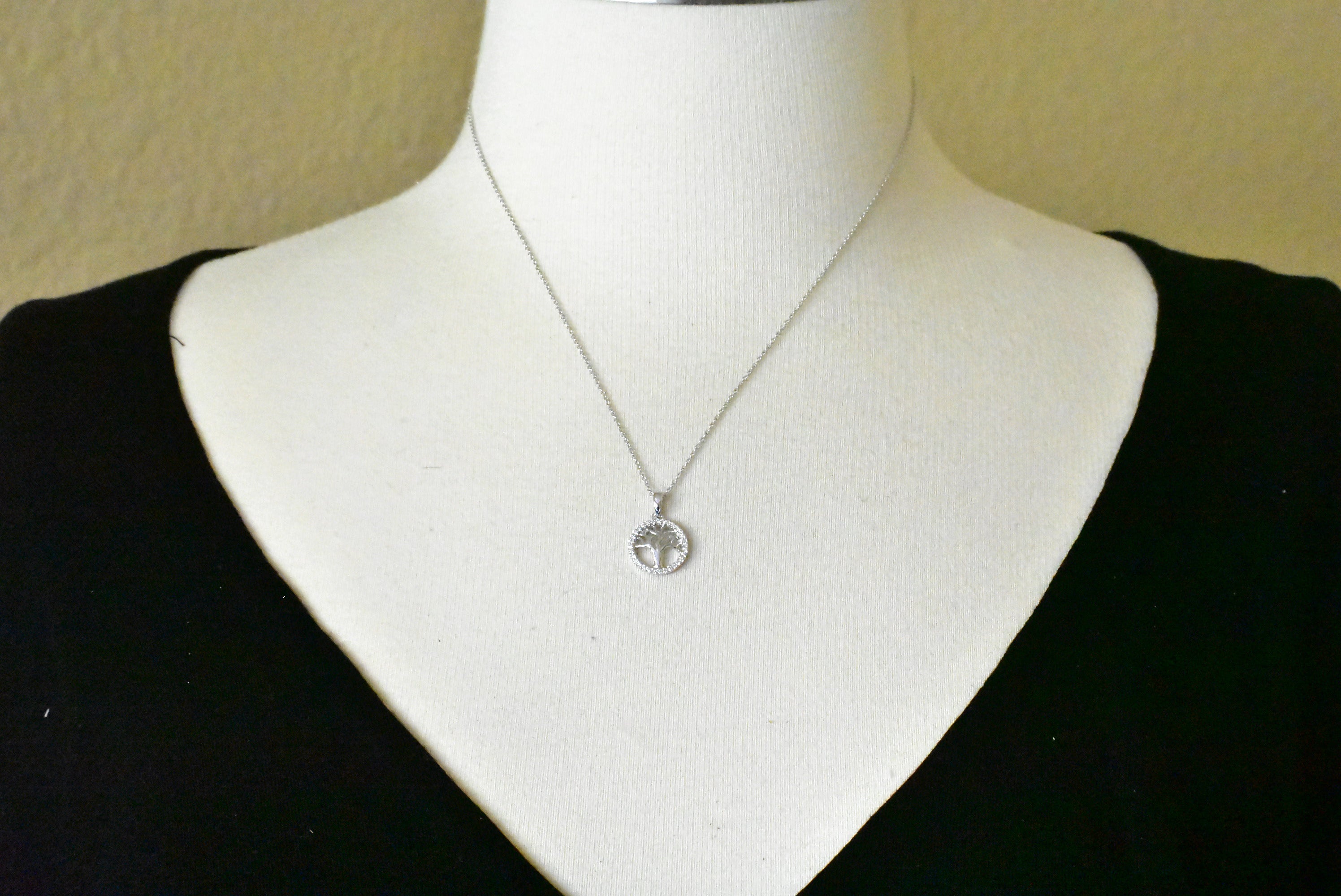 14K White Gold 1/5 CTW Diamond Tree of Life Pendant Charm Necklace